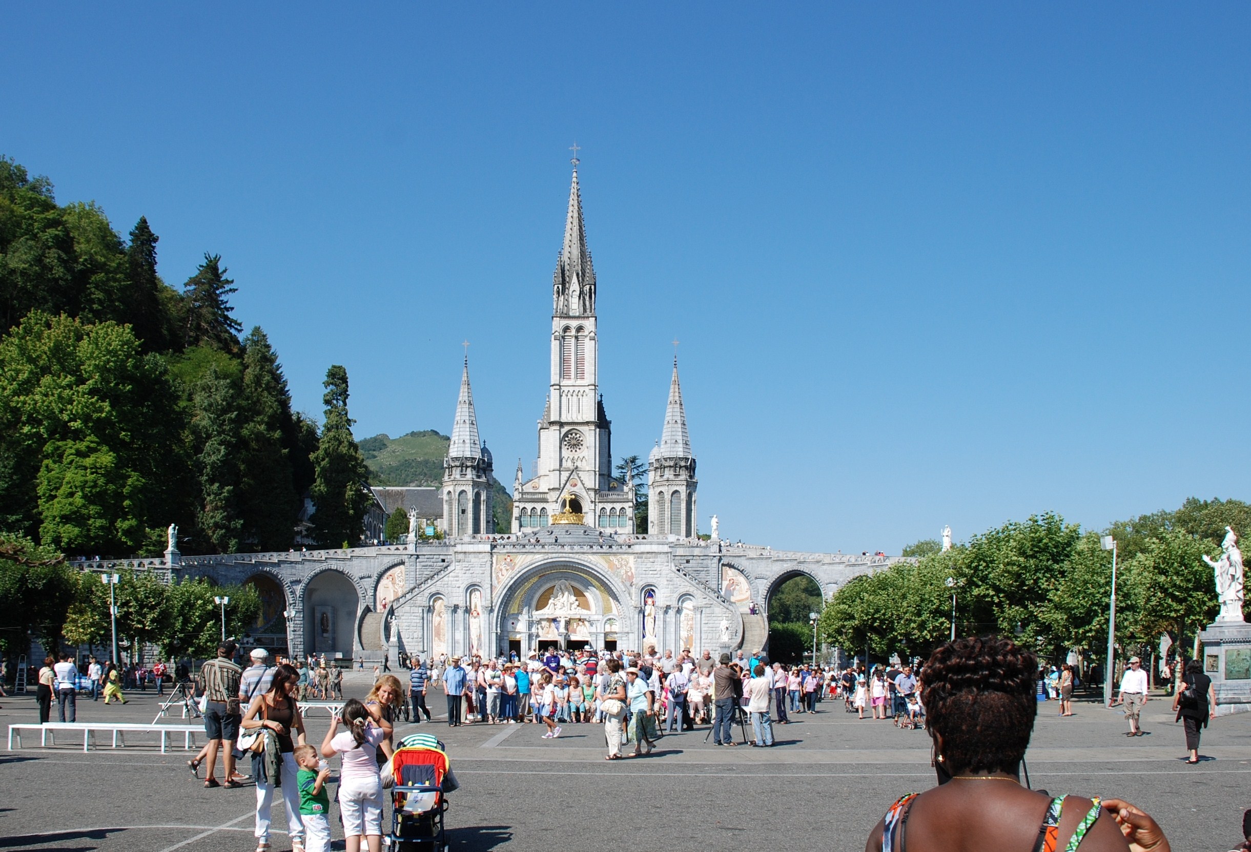 The sanctuary and esplanade in Lourdes